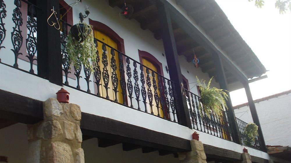 Pousada Solar Do Algarve Em Paraty Ha 5 Minutos Do Centro Historico Dış mekan fotoğraf