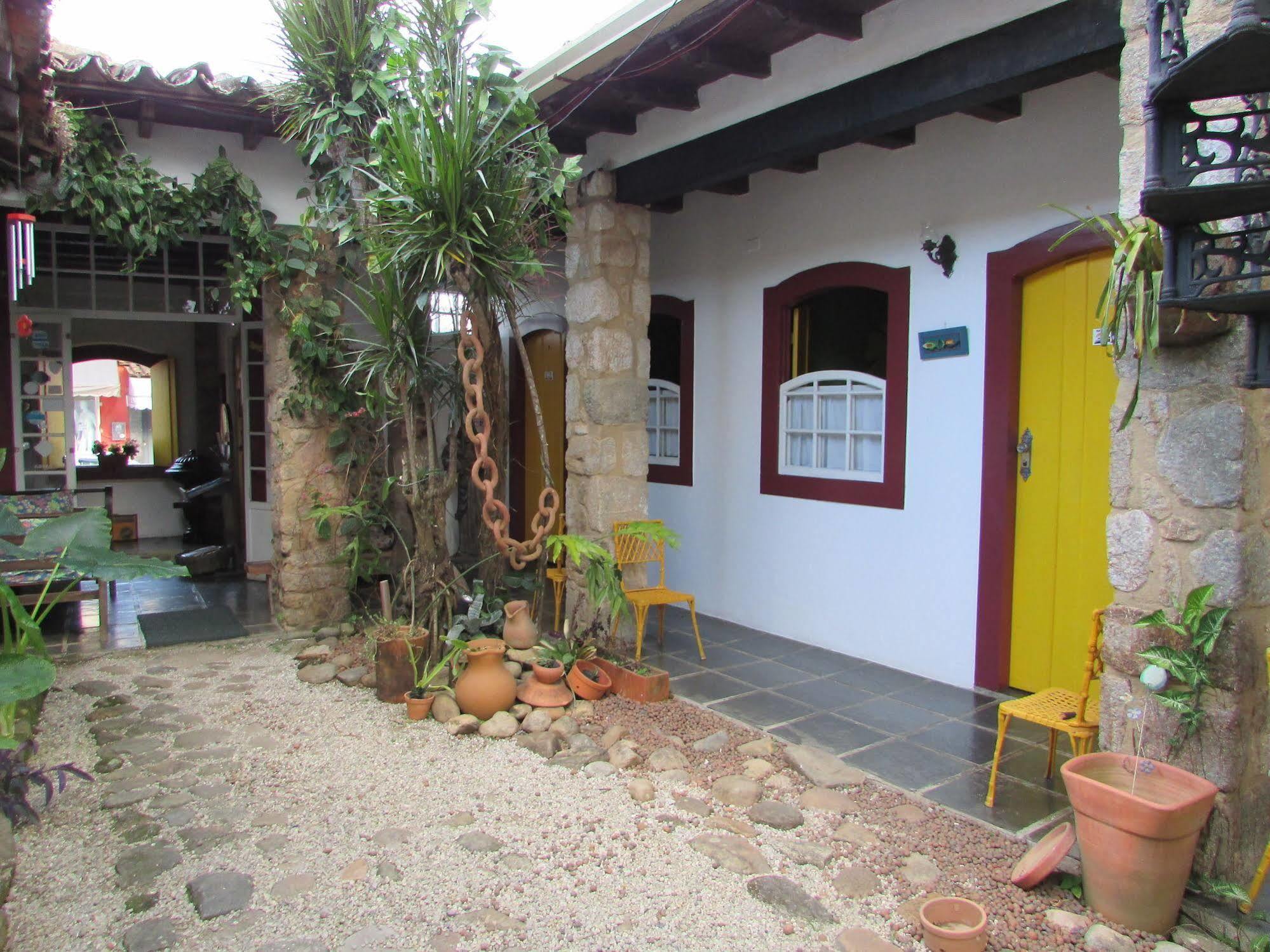 Pousada Solar Do Algarve Em Paraty Ha 5 Minutos Do Centro Historico Dış mekan fotoğraf